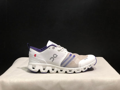 On Running Cloud X Shift Breathable And Shock-Absorbing Lightweight Running Shoes White/Purple