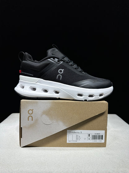 On Running Cloudnova X Comfortable Anti-Slip Running Shoes Black/White