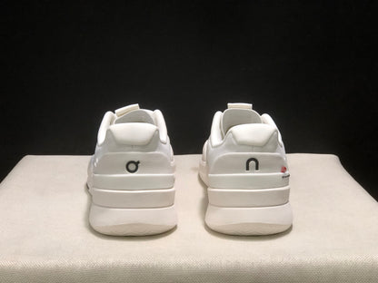 On Running The Roger Pro 2 Breathable Mesh Training Running Shoes White