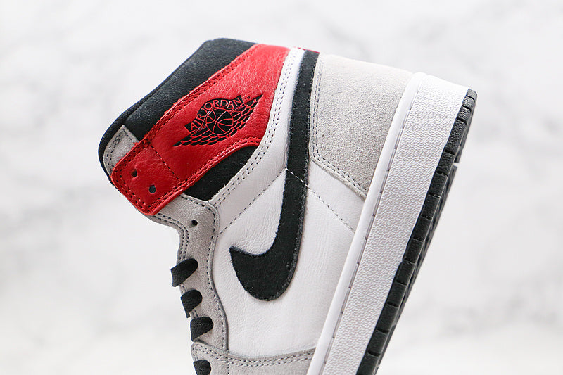 Nike Air Jordan 1 Retro High Light Smoke Grey Sneakers