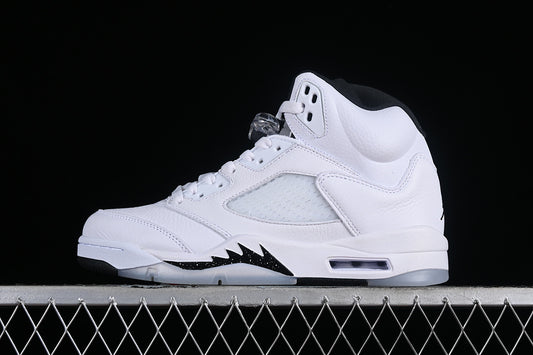 Nike Air Jordan 5 Retro Metallic SilverI White Sneakers