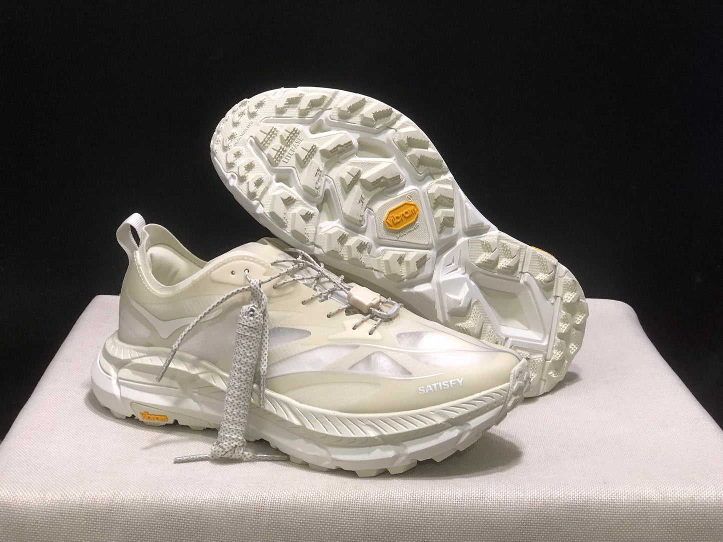 Hoka One One Satisfy x Mafate Speed 4 Breathable Fashion Running Shoes Sneakers White