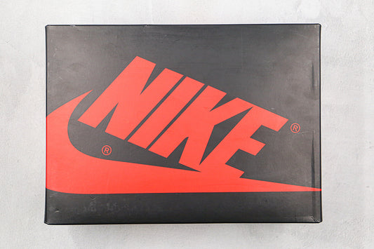 Nike Air Jordan 1 Retro High Grey Sole Black White Sneakers