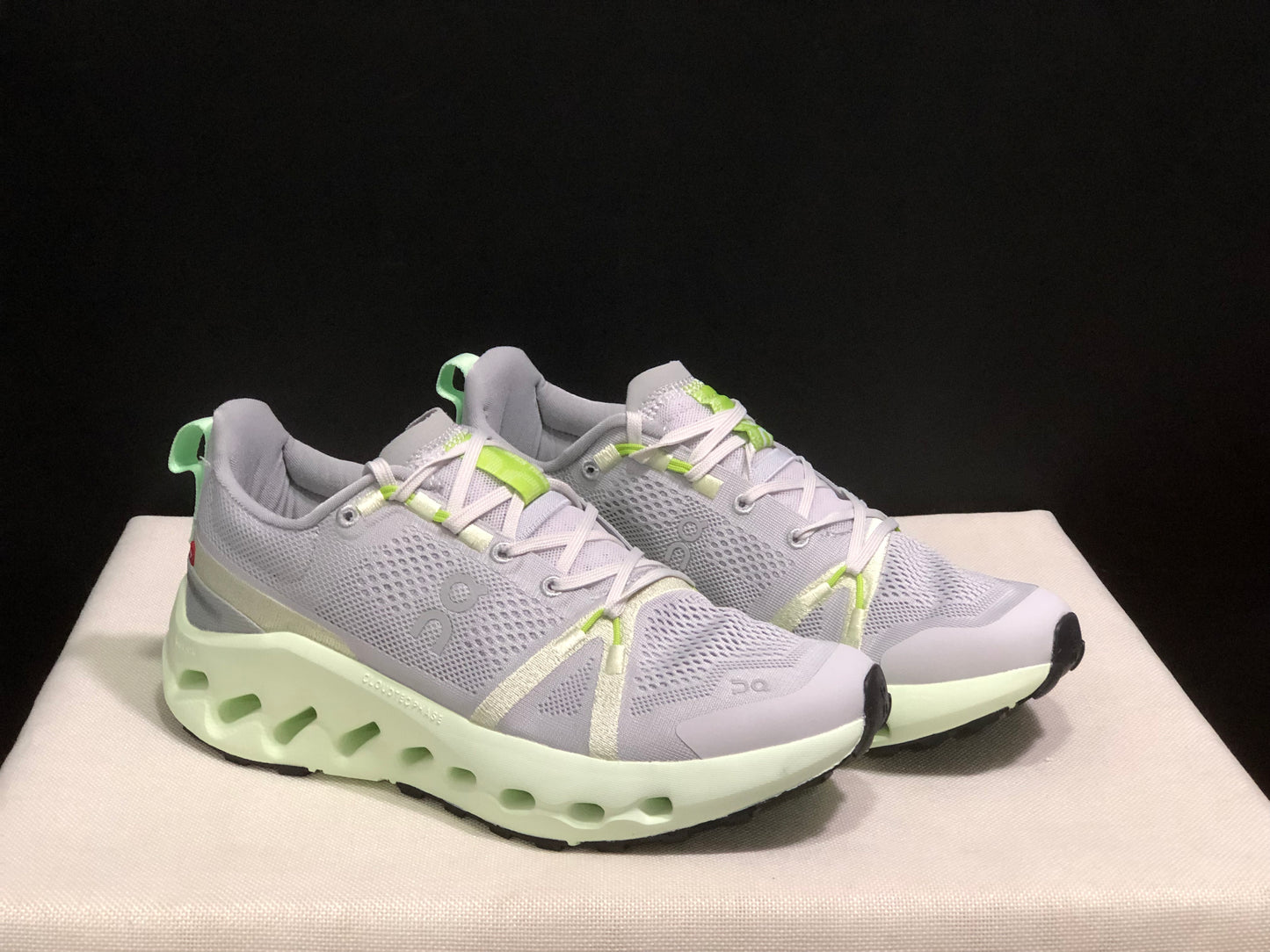 On Running Cloudsurfer Trail Waterproof Comfortable And Breathable Running Shoes Frost/Lima