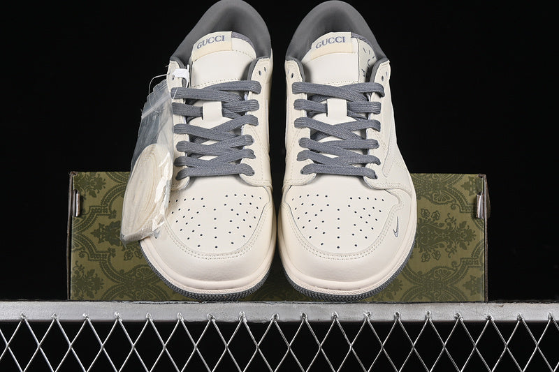 Nike Air Jordan 1 Low Travis Scott Fragment Design Gucci OG SP Off White Grey Sole Sneakers