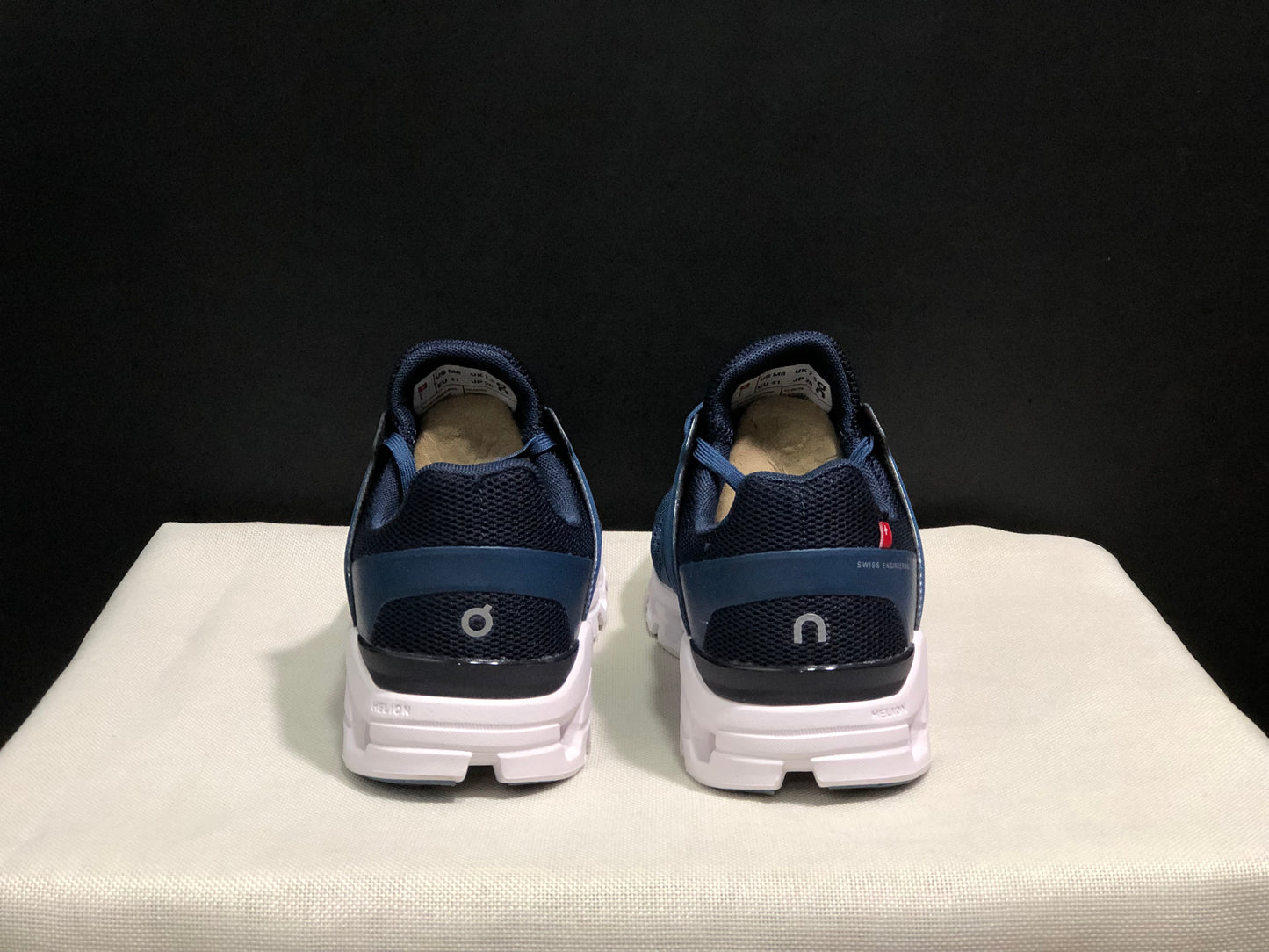 On Running Cloudswift Cushioning Running Shoes Dark Blue/White