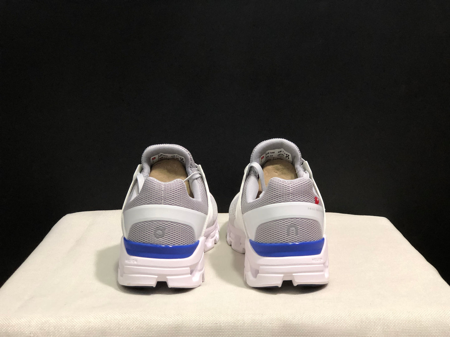On Running Cloudswift Cushioning Running Shoes Light Grey/Ivory