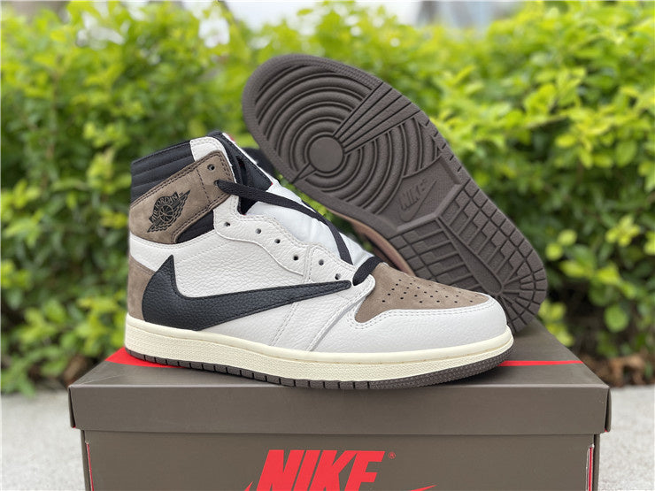 Nike Air Jordan 1 Retro Travis Scott White/Dark Mocha Sneakers