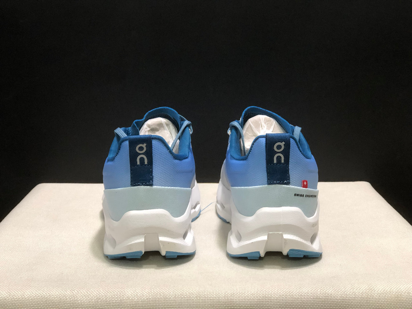 On Running Cloudsurfer Trail Waterproof Comfortable And Breathable Running Shoes Blue/White