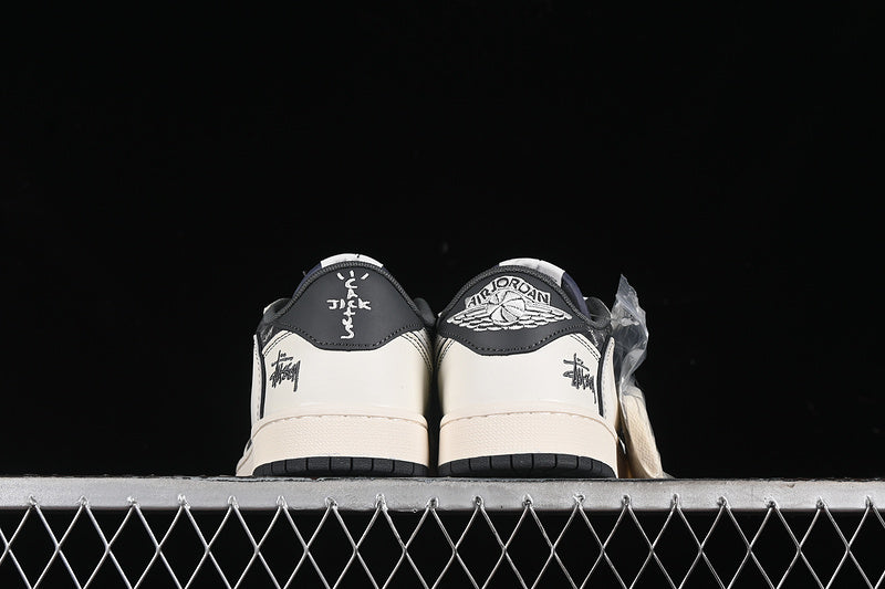 Travis Scott Fragment Design Nike Air Jordan 1 Low OG SP Wolf Grey White Sneakers