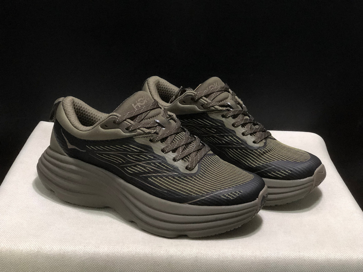 Hoka One One Bondi 8 Breathable Low-top Running Shoes Sneakers Brown