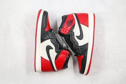 Nike Air Jordan 1 Retro High OG Black White Red Bred Toe Sneakers