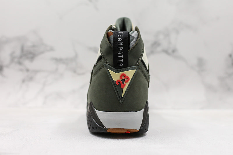Nike Air Jordan 7 Retro SP Patta Icicle Green Sneakers