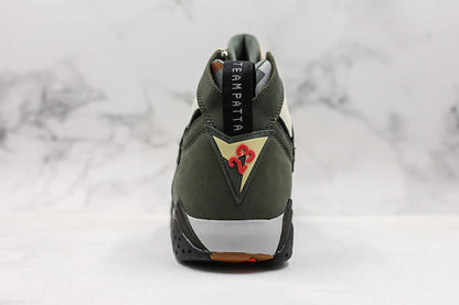 Nike Air Jordan 7 Retro SP Patta Icicle Green Sneakers