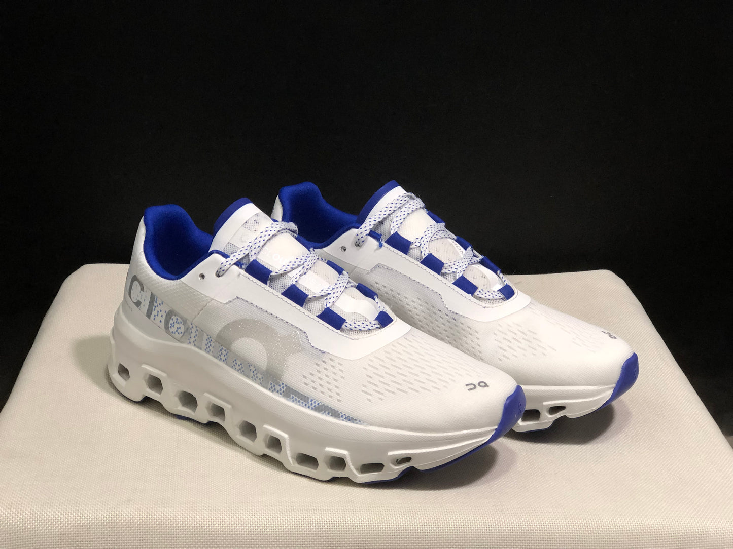 On Running Cloudmonster CNY Shock-Absorbing And Anti-Slip Sports Shoes Year Of The Dragon Special Edition Blue/White