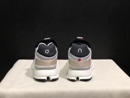 On Running Cloudnova Lightweight Sports Casual Shoes White/Sand