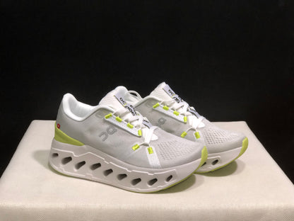 On Running Cloudeclipse Soft And Comfortable Running Shoes White/Sand