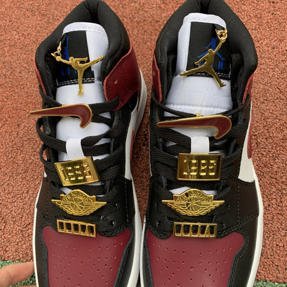 Nike Air Jordan 1 Mid SE Gold Pendants Beetroot/Black/White Sneakers