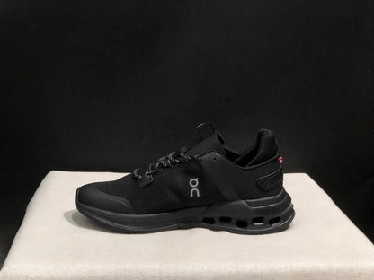 On Running Cloudnova Flux Comfortable Running Shoes All Black