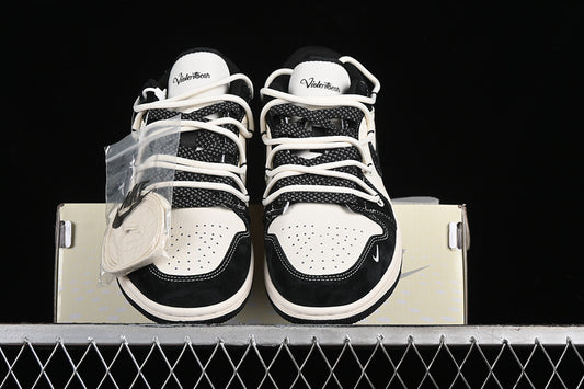 Nike Air Jordan 1 Retro Low Black Sole White Black Sneakers