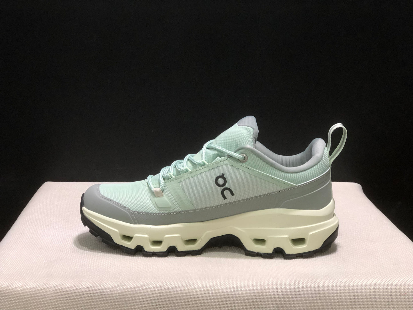 On Running Cloudrock Low WP Hiking Outdoor Shoes Mint/Green