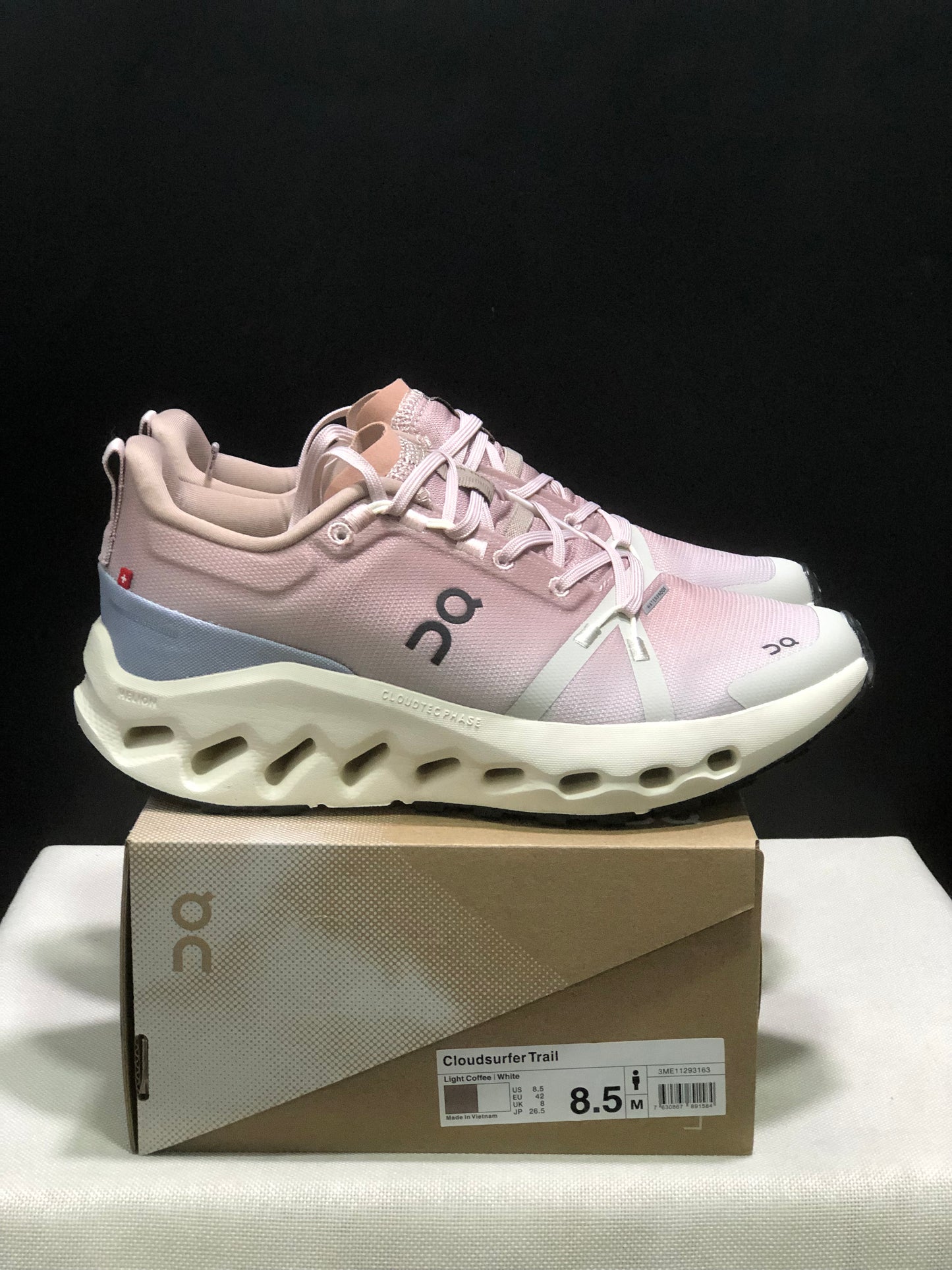 On Running Cloudsurfer Trail Waterproof Comfortable And Breathable Running Shoes Desert/Wolf
