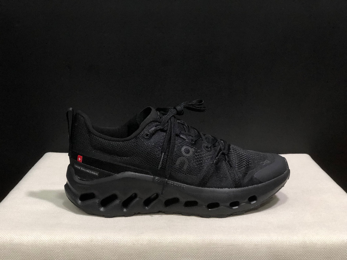 On Running Cloudsurfer Trail Waterproof Comfortable And Breathable Running Shoes All Black