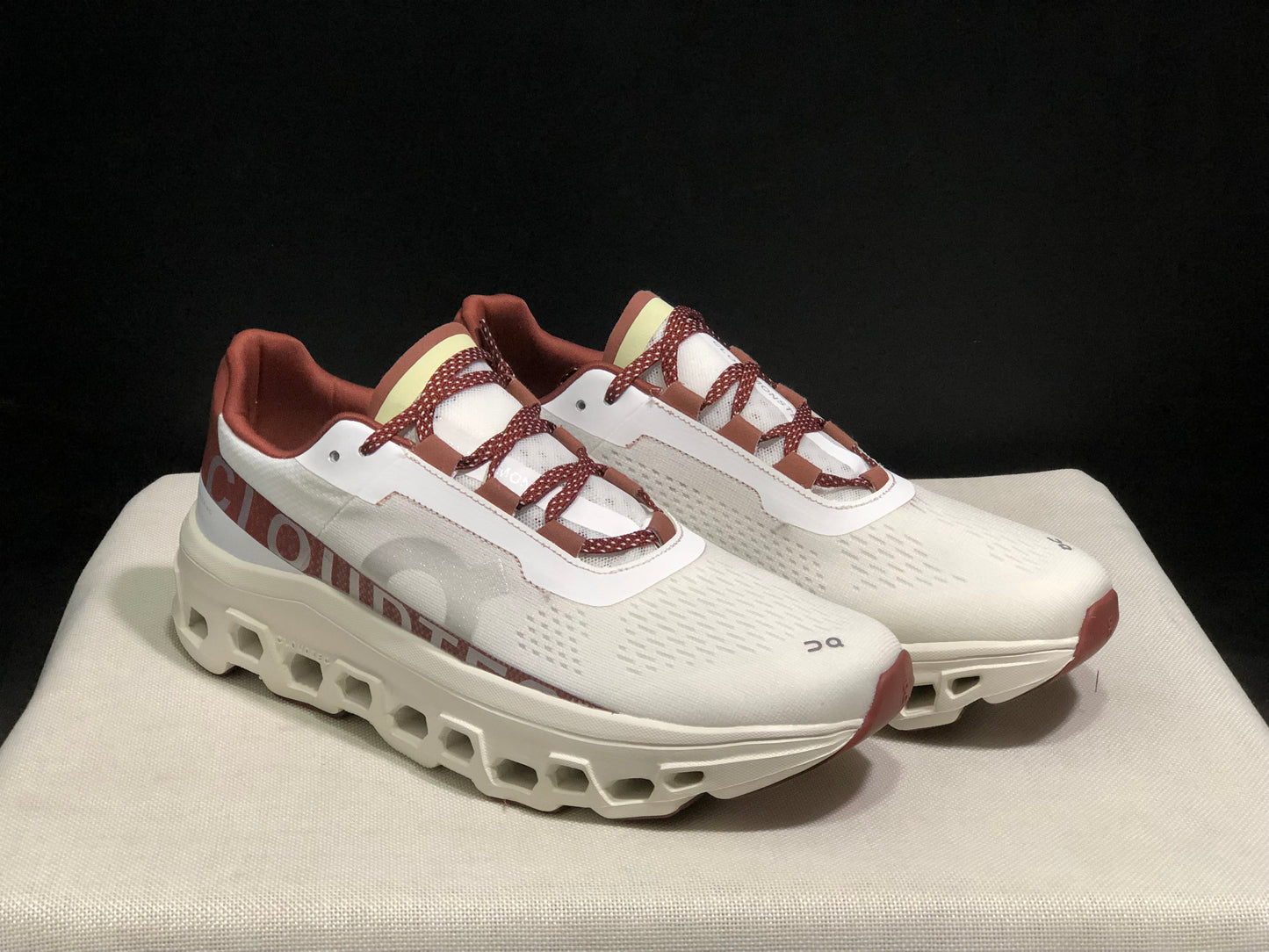 On Running Cloudmonster CNY Shock-Absorbing And Anti-Slip Sports Shoes Year Of The Dragon Special Edition Reddish Brown/White