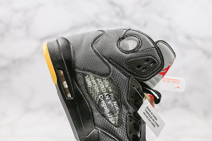 Nike Air Jordan Retro 5 SP x Off-White Mid Muslin Medium Grey Sneakers