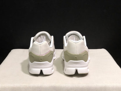 On Running Cloudstratus Breathable Support Running Shoes Khaki