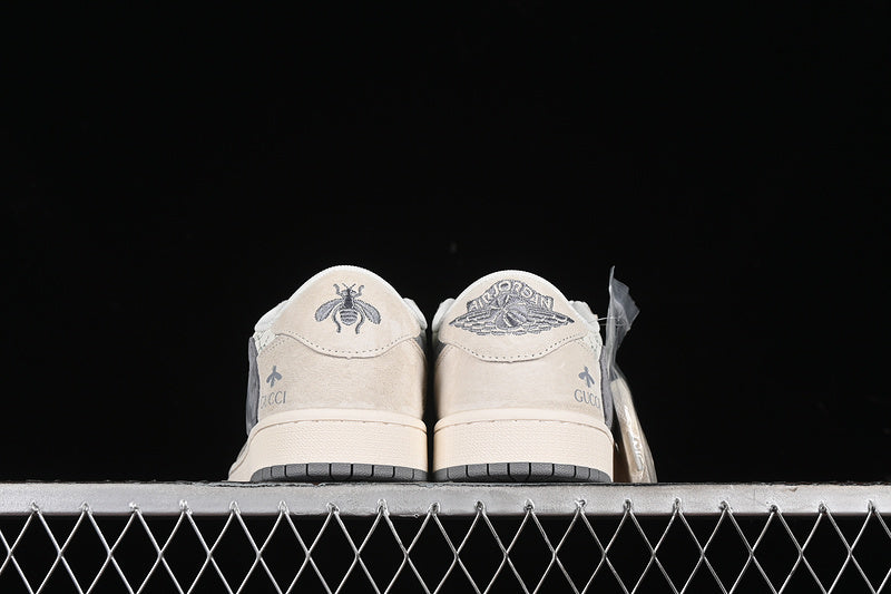 Nike Air Jordan 1 Low OG SP Travis Scott Fragment Design Grey Sole Cream Grey Sneakers