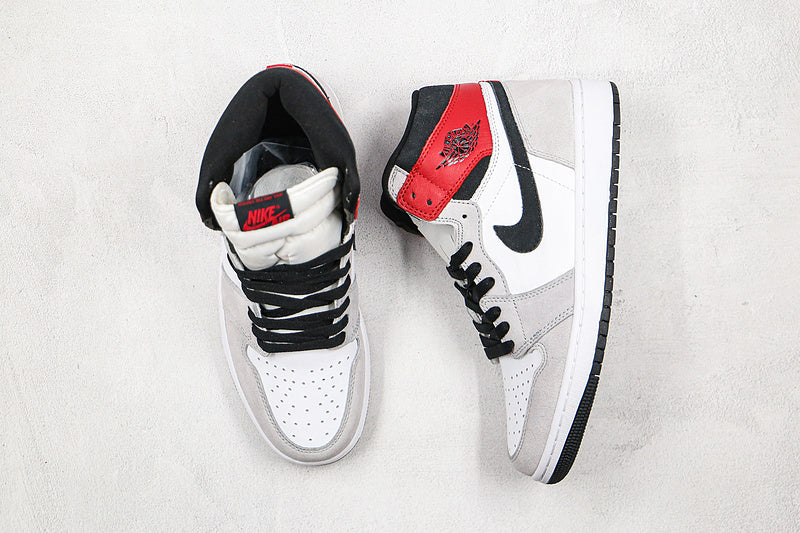 Nike Air Jordan 1 Retro High Light Smoke Grey Sneakers