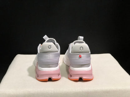 On Running Cloudnova Flux Comfortable Running Shoes White/Pink
