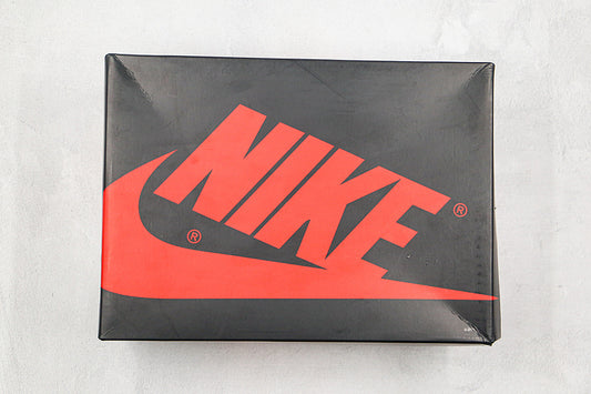 Nike Air Jordan 1 Retro High OG Black White Red Bred Toe Sneakers