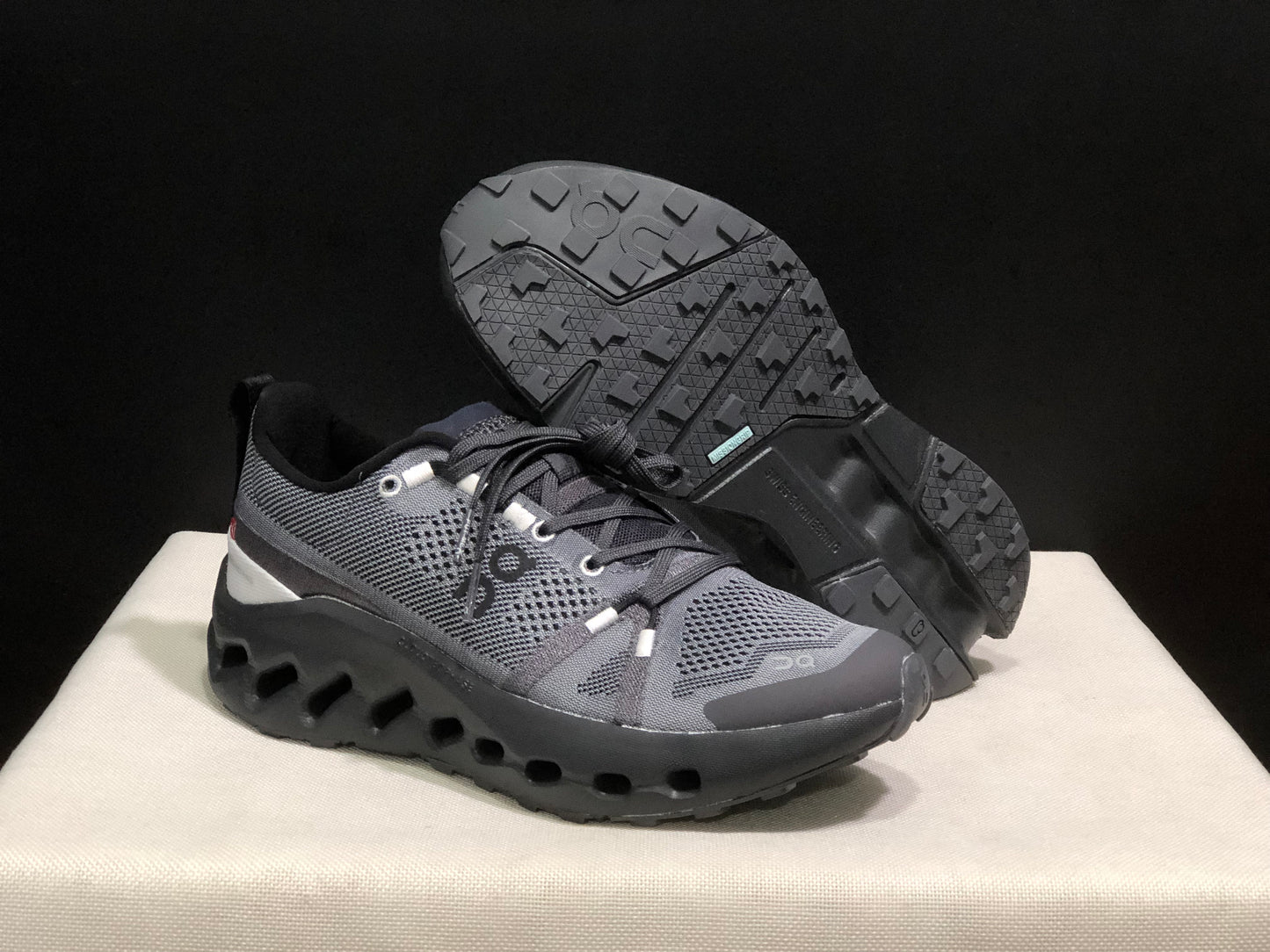 On Running Cloudsurfer Trail Waterproof Comfortable And Breathable Running Shoes Eclipse/Black