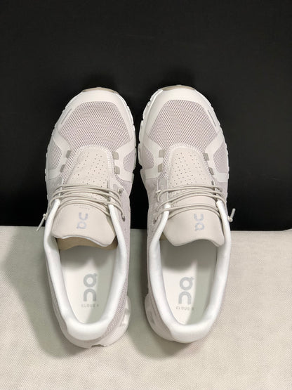 On Running Cloud 5 Lightweight Running Shoes Light Khaki