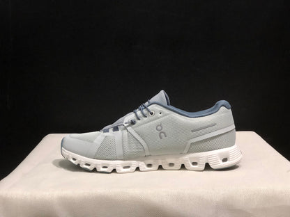 On Running Cloud 5 Lightweight Running Shoes Clacial Ash