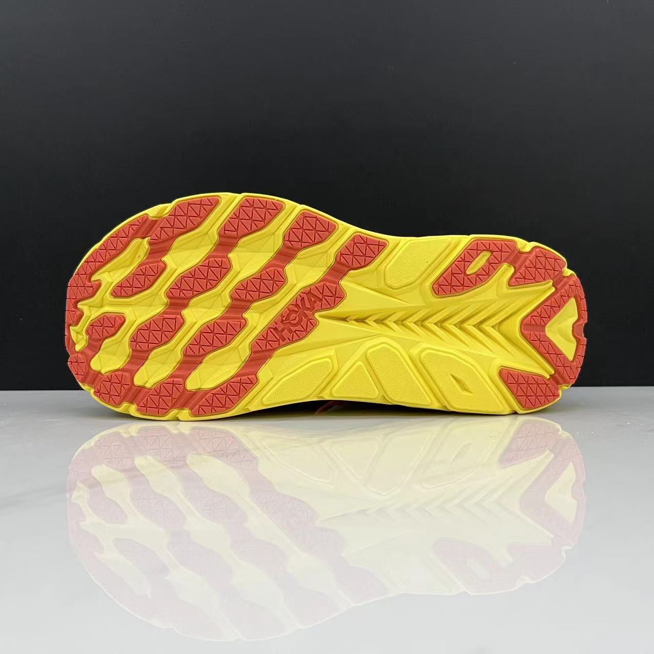 Hoka One One Clifton 8 Fashion Shoes Shock-absorbing Sneakers White/Yellow