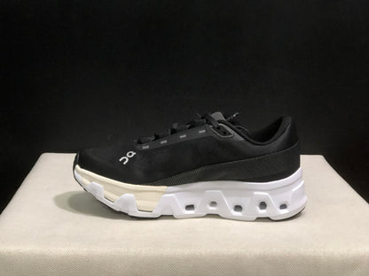 On Running Cloudmonster Hyper Running Shoes Black/White