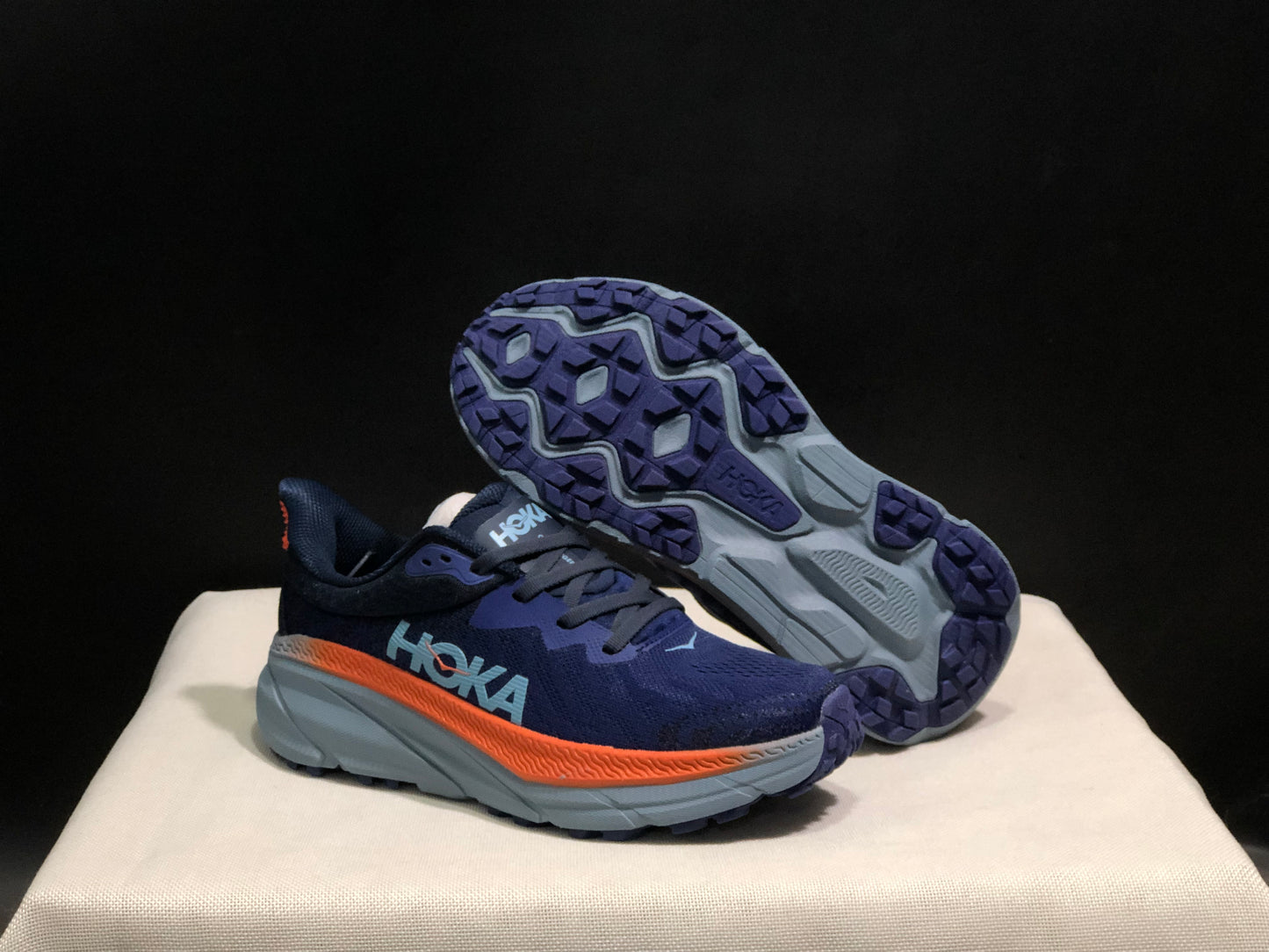 Hoka One One Challenger 7 Shock-absorbing Breathable Running Shoes Sneakers Navy