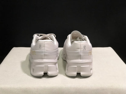 On Running Cloudmonster 2 Shock-Absorbing And Breathable Running Shoes Light Beige