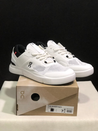 On Running The Roger Spin Breathable Mesh Sneakers White/Black