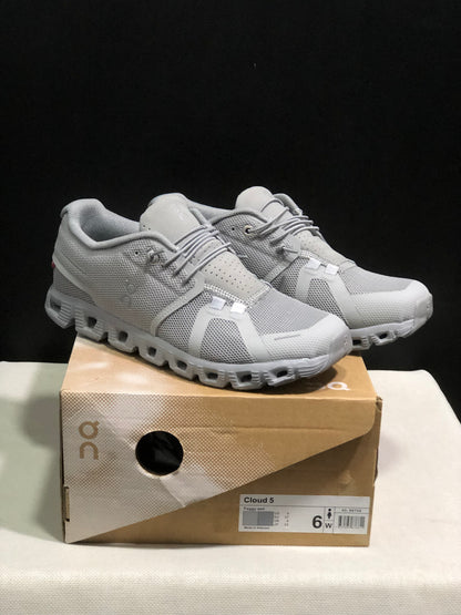 On Running Cloud 5 Lightweight Running Shoes Foggy Ash