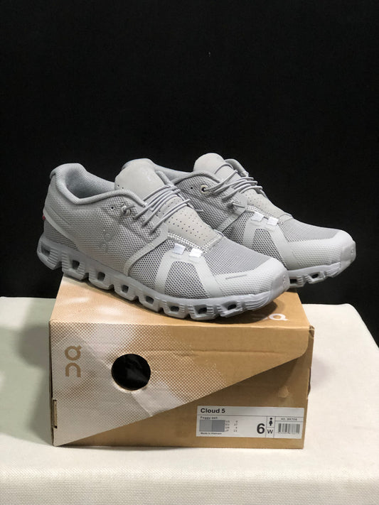 On Running Cloud 5 Lightweight Running Shoes Foggy Ash