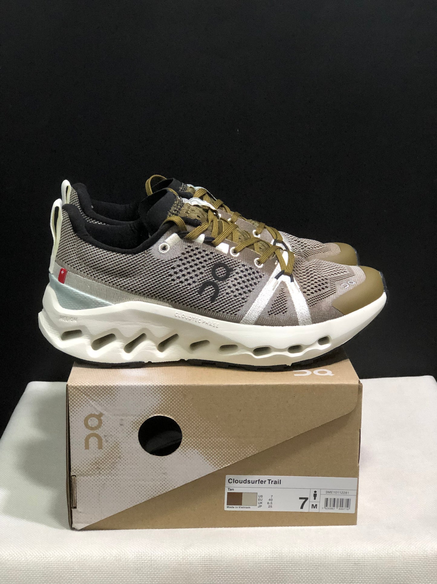 On Running Cloudsurfer Trail Waterproof Comfortable And Breathable Running Shoes Tan
