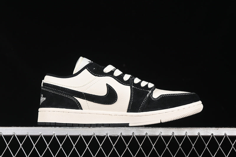 Nike Air Jordan 1 Low Supreme Black White Sneakers