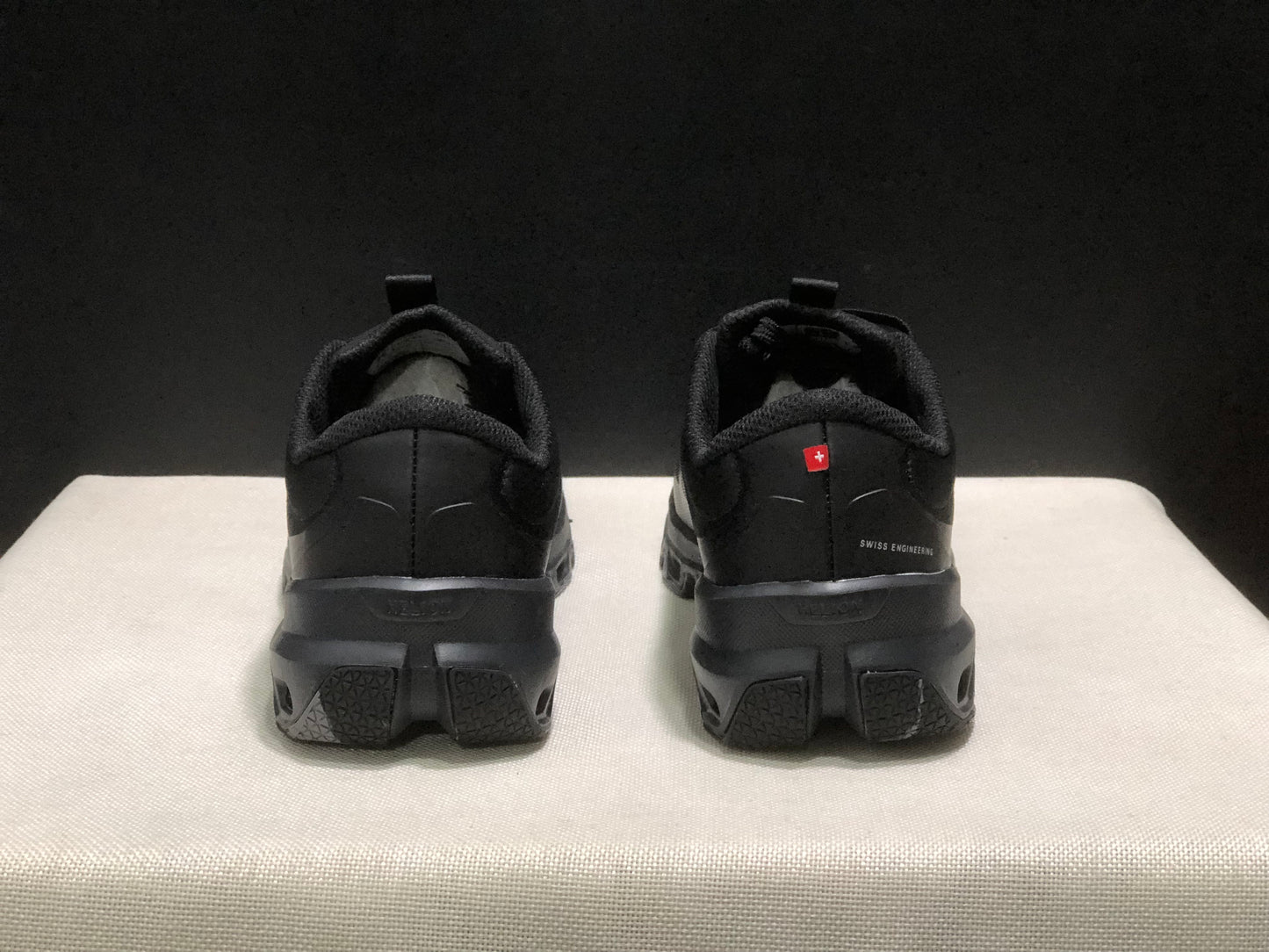 LOEWE x On Running Cloudventure 2.0 Running Shoes Co-Signed Edition All Black