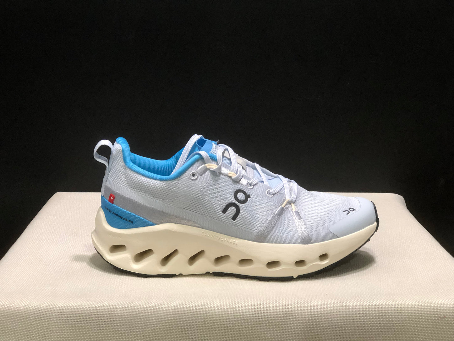 On Running Cloudsurfer Trail Waterproof Comfortable And Breathable Running Shoes Grey/Blue