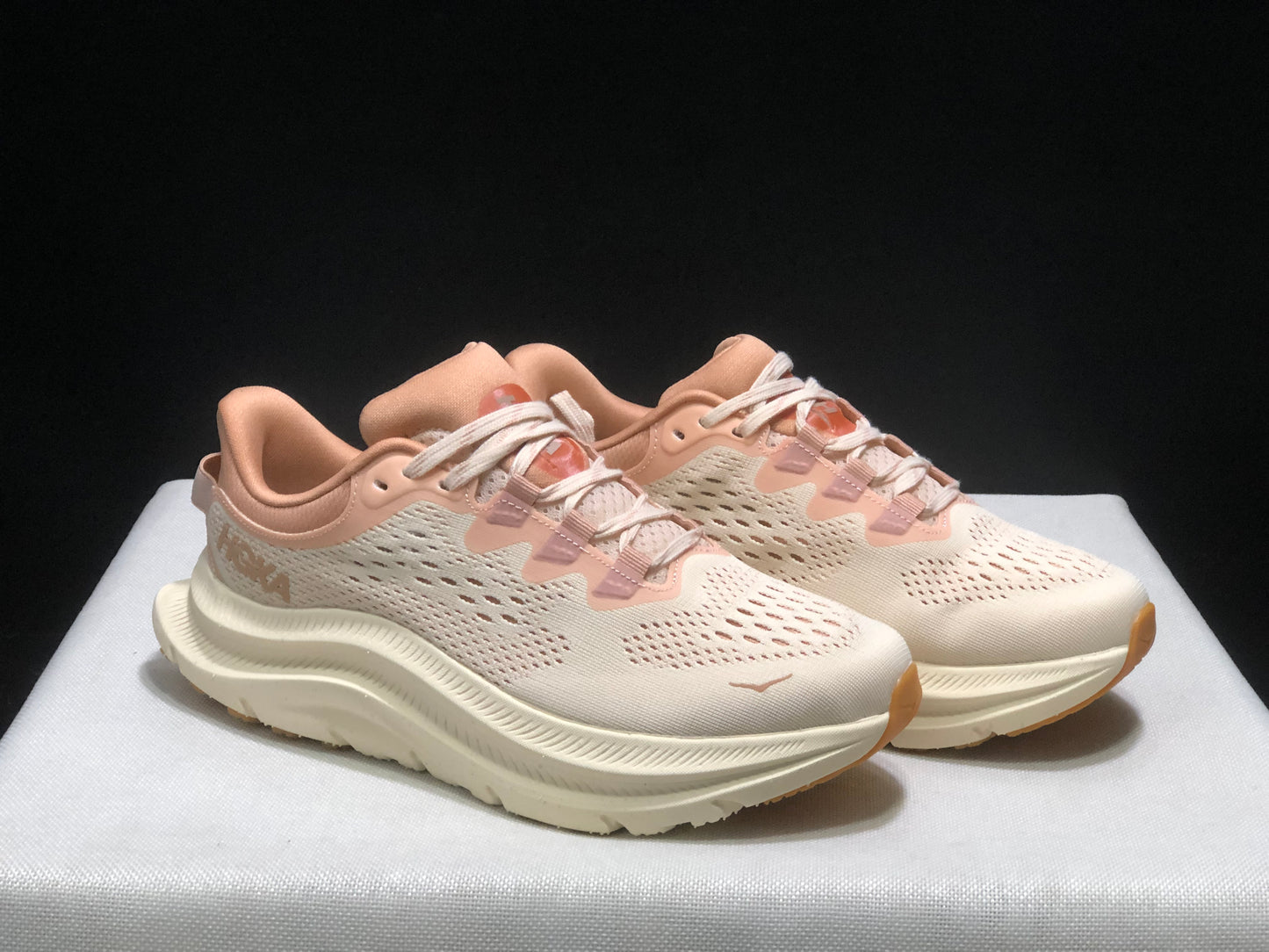 Hoka One One Kawana 2 Comfortable Casual Running Shoes Sneakers Vanilla/ Sandstone