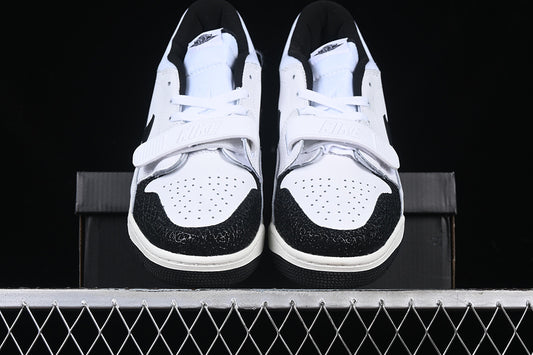 Nike Air Jordan Legacy 312 Low Black White Casual Sneakers